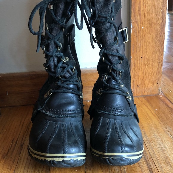 Sorel Boots - Picture 3 of 6